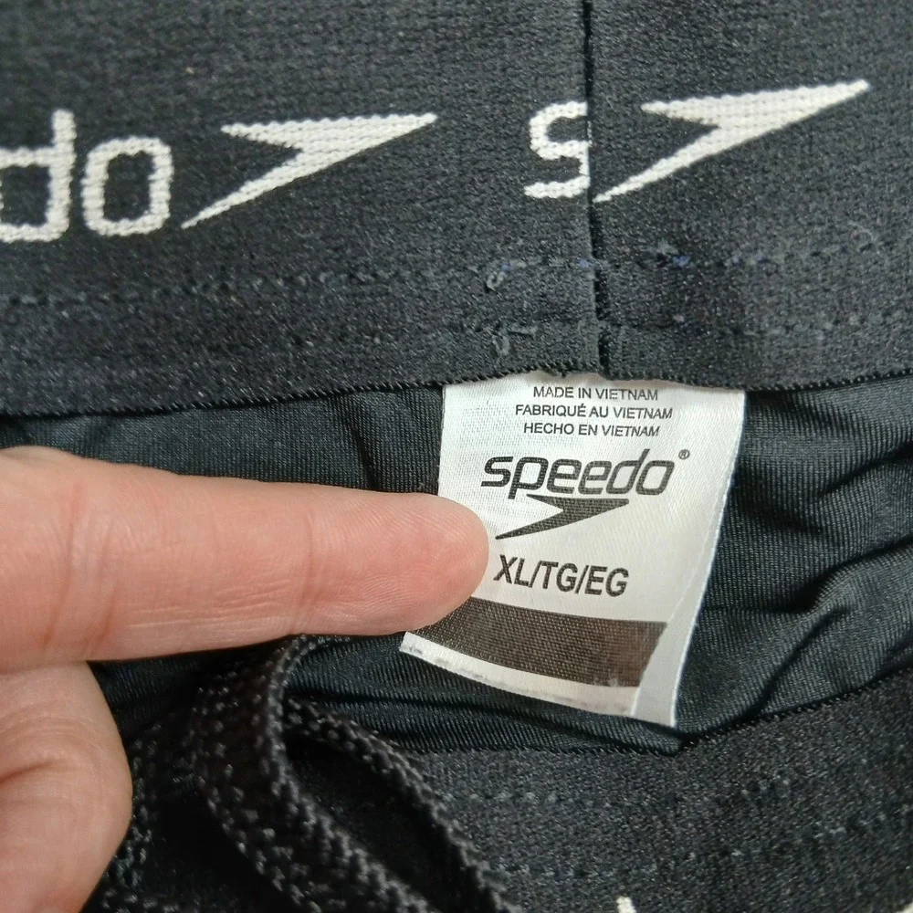 Speedo Swim Shorts Men's XL‎ Blue Elastic Waist Zip Pocket